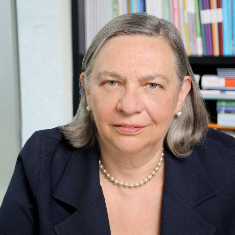 Sylvia Schmelkes